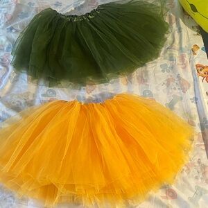 Tutu, 3Y…tutu worn only once, it's like new color /Mustard yellow and green